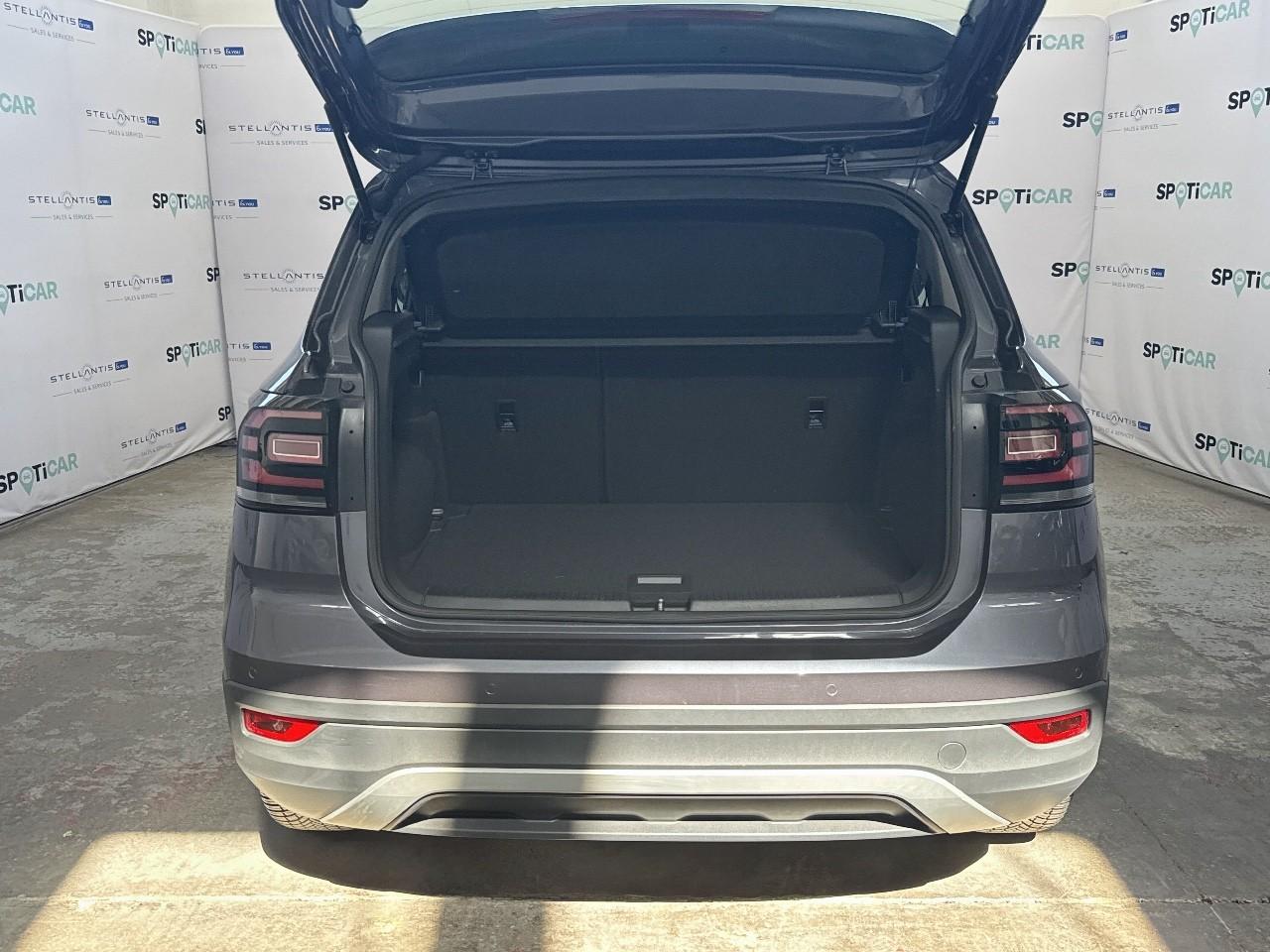 Volkswagen Volkswagen T-Cross usata 18