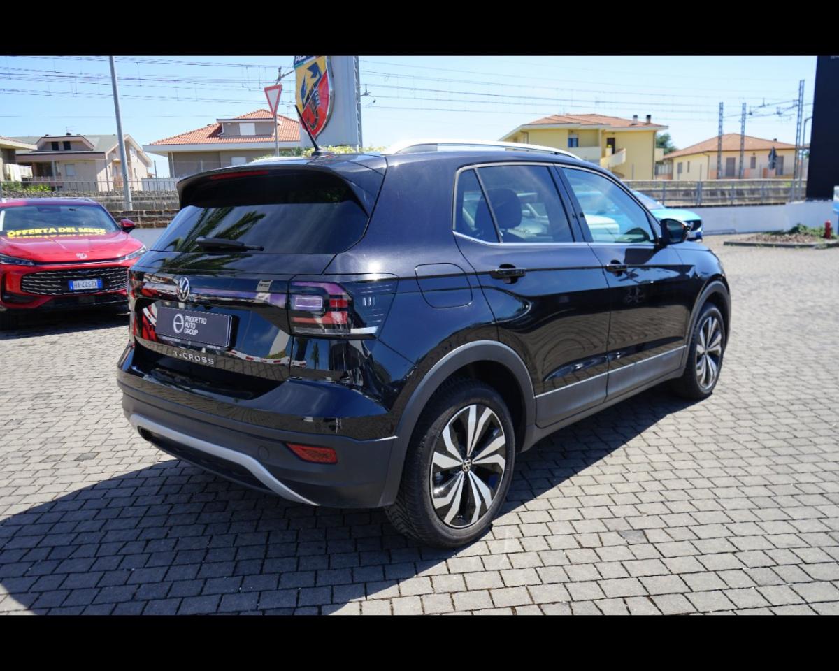 Volkswagen Volkswagen T-Cross usata 12
