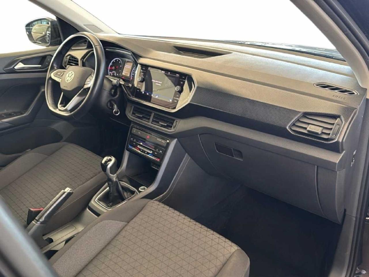 Volkswagen Volkswagen T-Cross usata 3