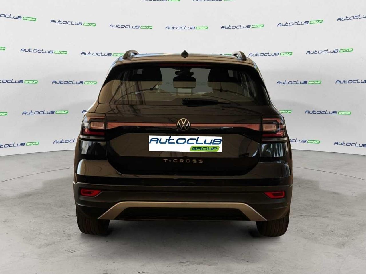 Volkswagen Volkswagen T-Cross usata 17