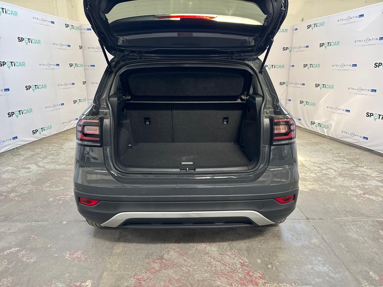 Volkswagen Volkswagen T-Cross usata 17