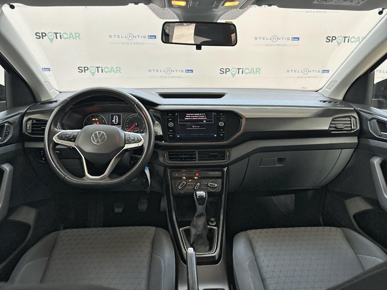 Volkswagen Volkswagen T-Cross usata 19