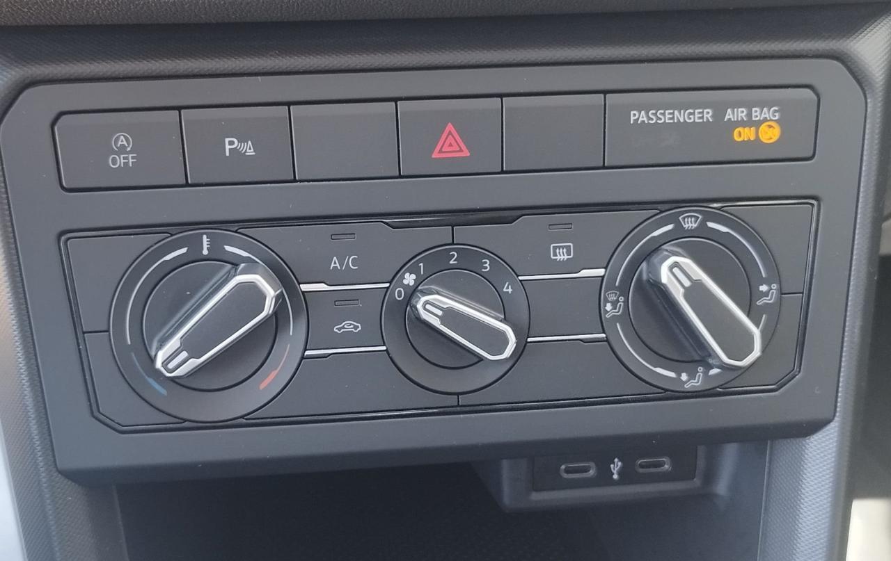 Volkswagen Volkswagen T-Cross usata 6