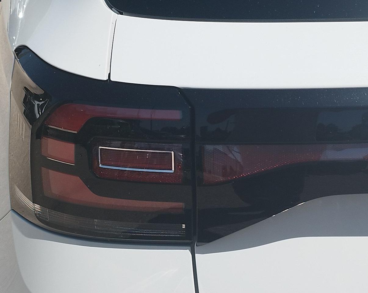 Volkswagen Volkswagen T-Cross usata 12