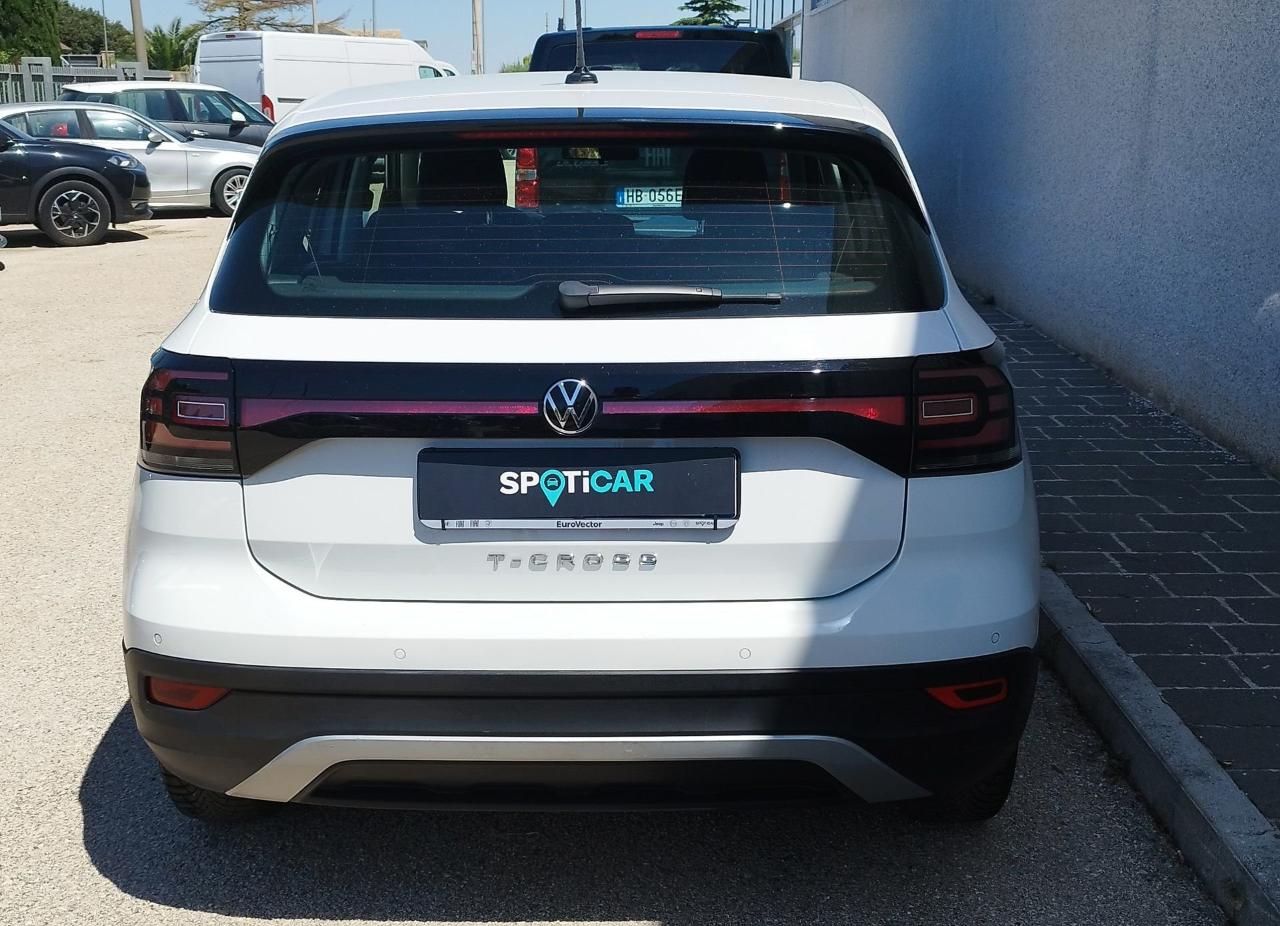 Volkswagen Volkswagen T-Cross usata 16