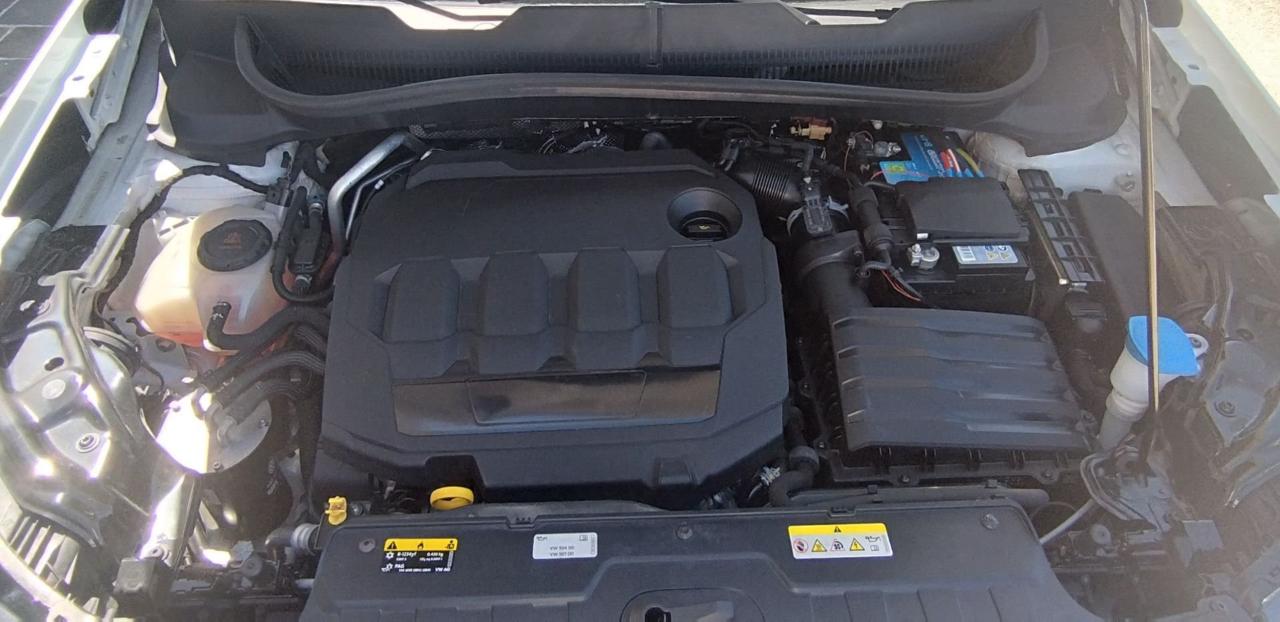 Volkswagen Volkswagen T-Cross usata 19