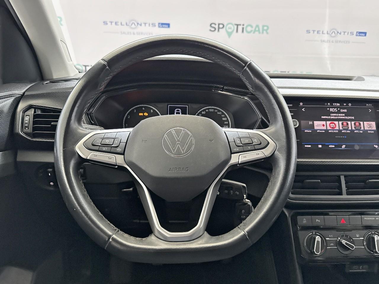 Volkswagen Volkswagen T-Cross usata 4