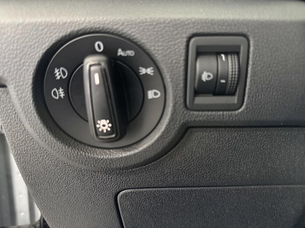 Volkswagen Volkswagen T-Cross usata 9