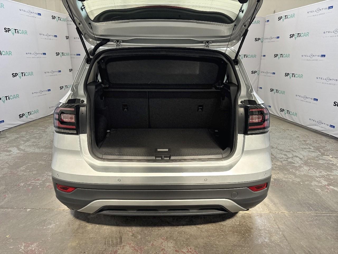 Volkswagen Volkswagen T-Cross usata 18