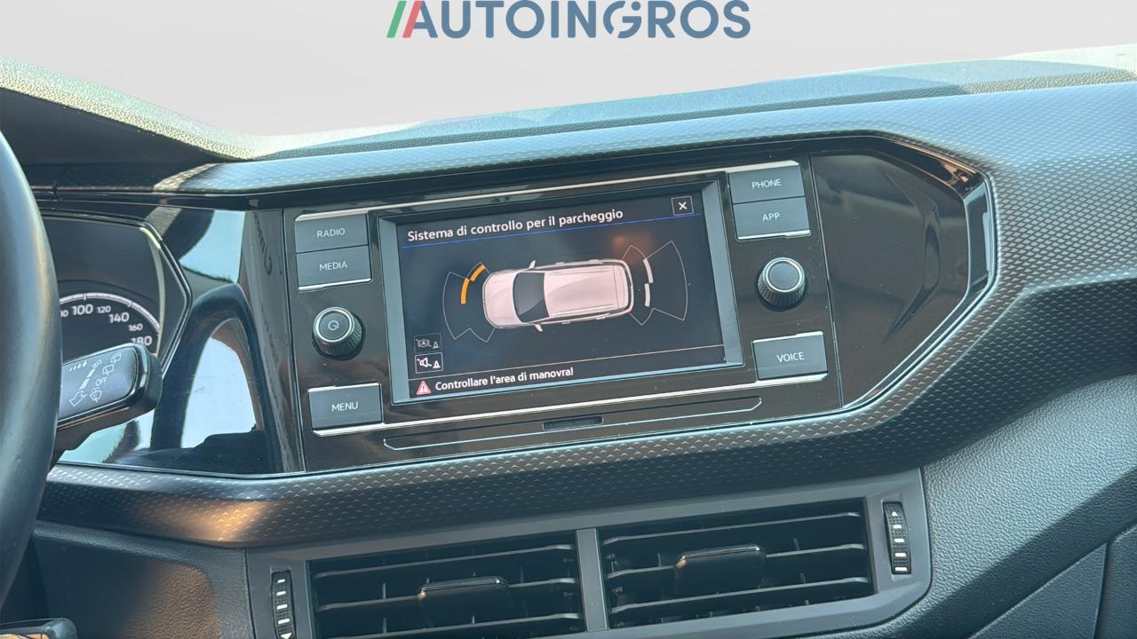 Volkswagen Volkswagen T-Cross usata 6
