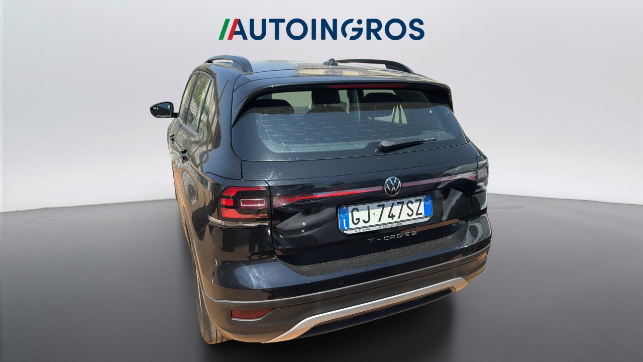 Volkswagen Volkswagen T-Cross usata 10