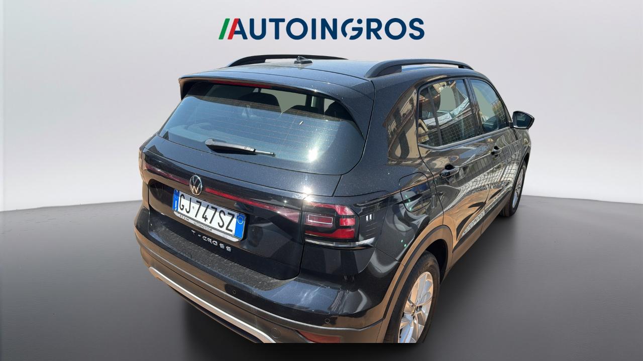 Volkswagen Volkswagen T-Cross usata 11