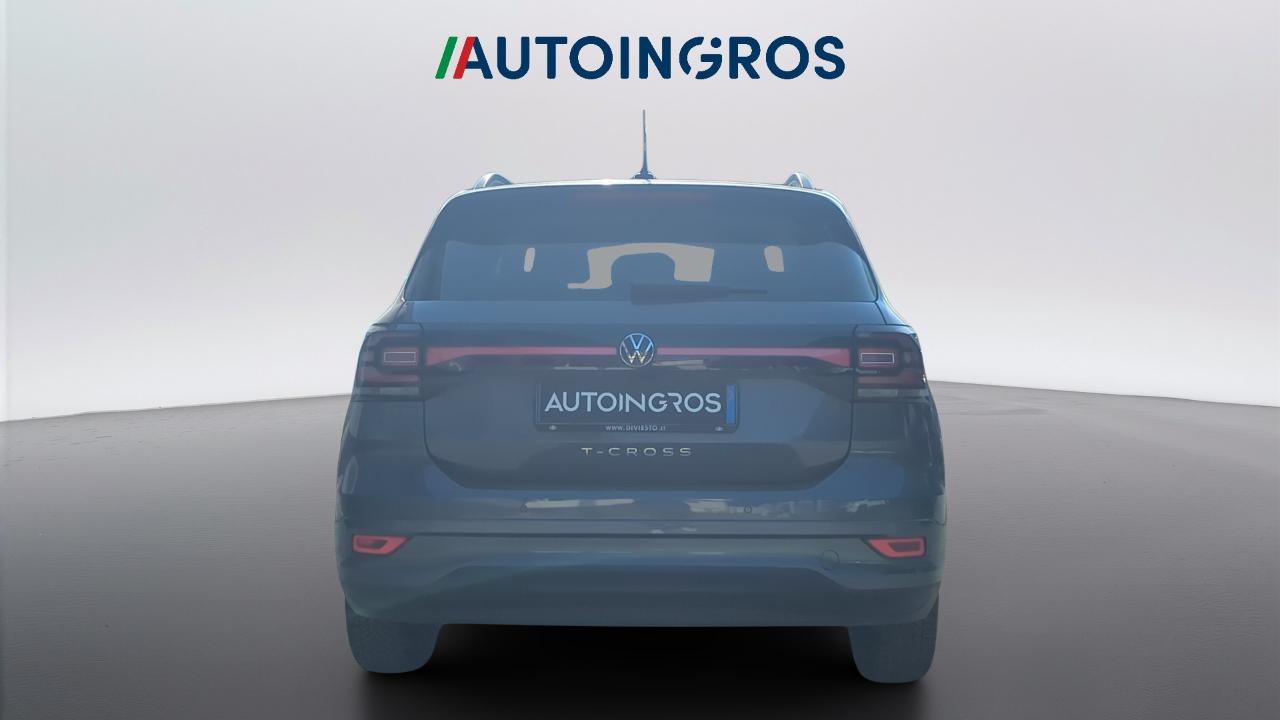 Volkswagen Volkswagen T-Cross usata 10