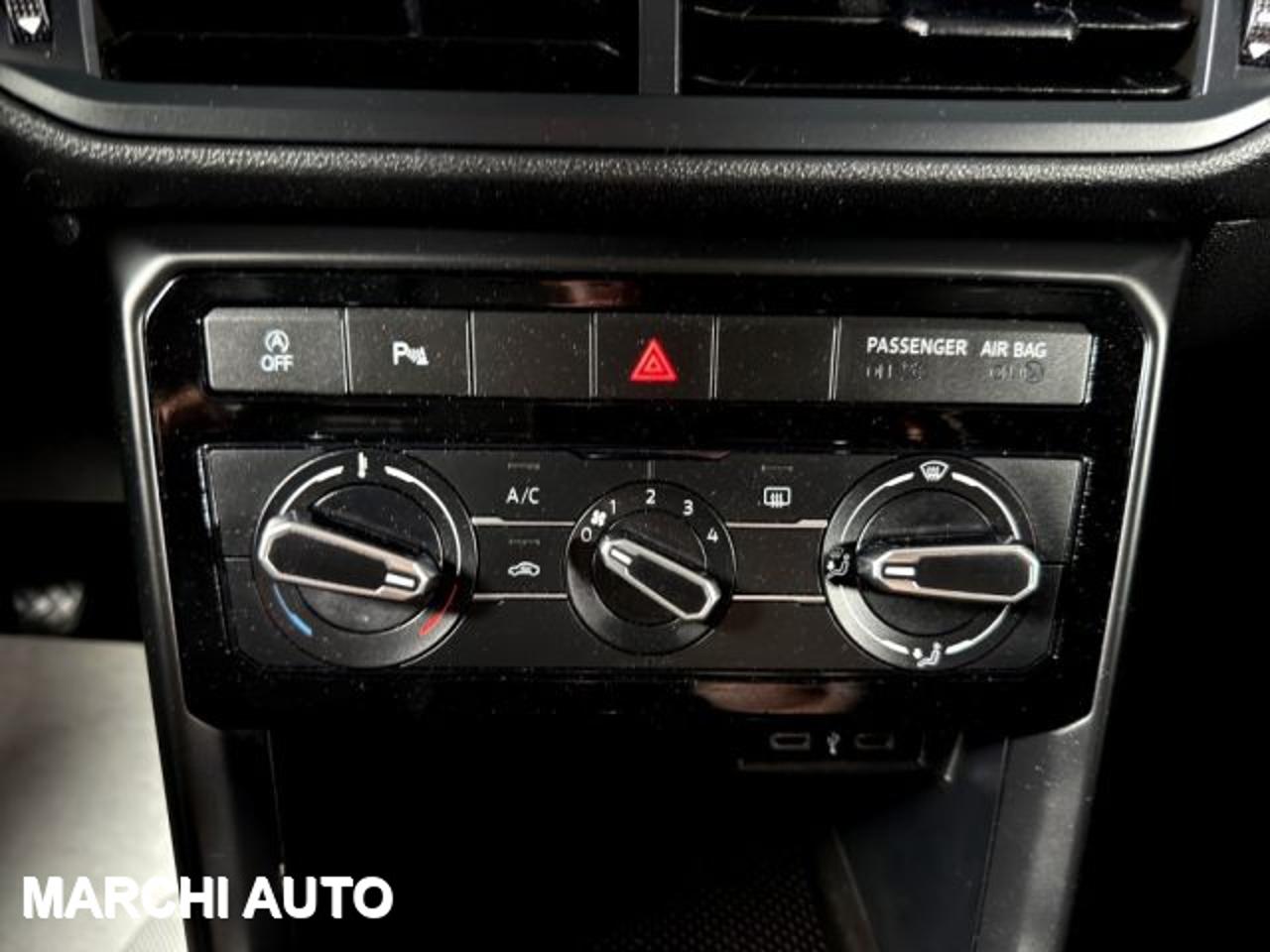 Volkswagen Volkswagen T-Cross usata 9