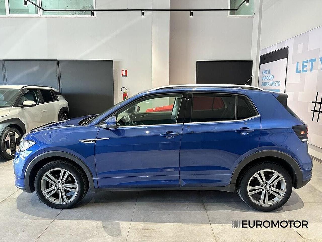 Volkswagen Volkswagen T-Cross usata 2