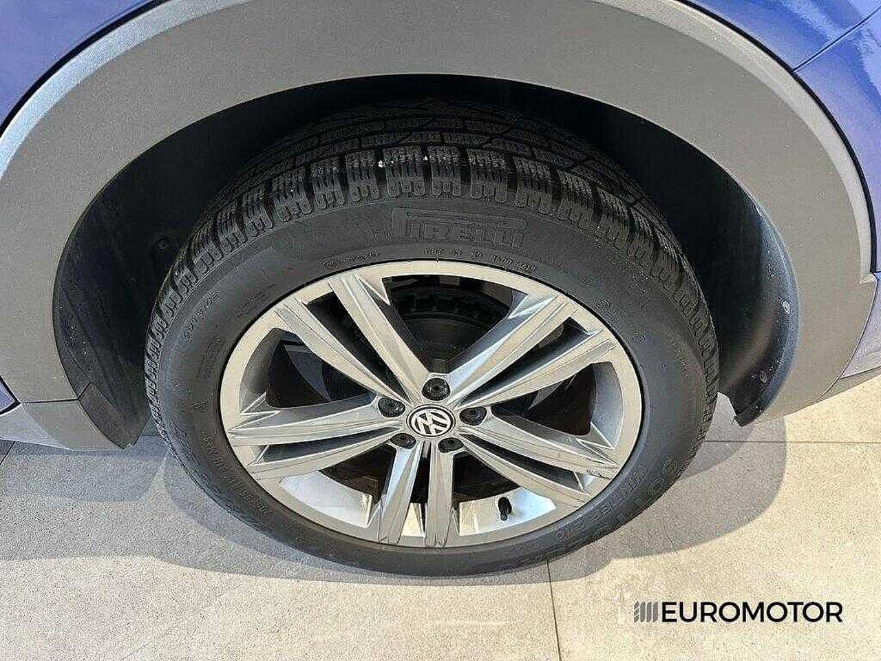 Volkswagen Volkswagen T-Cross usata 3