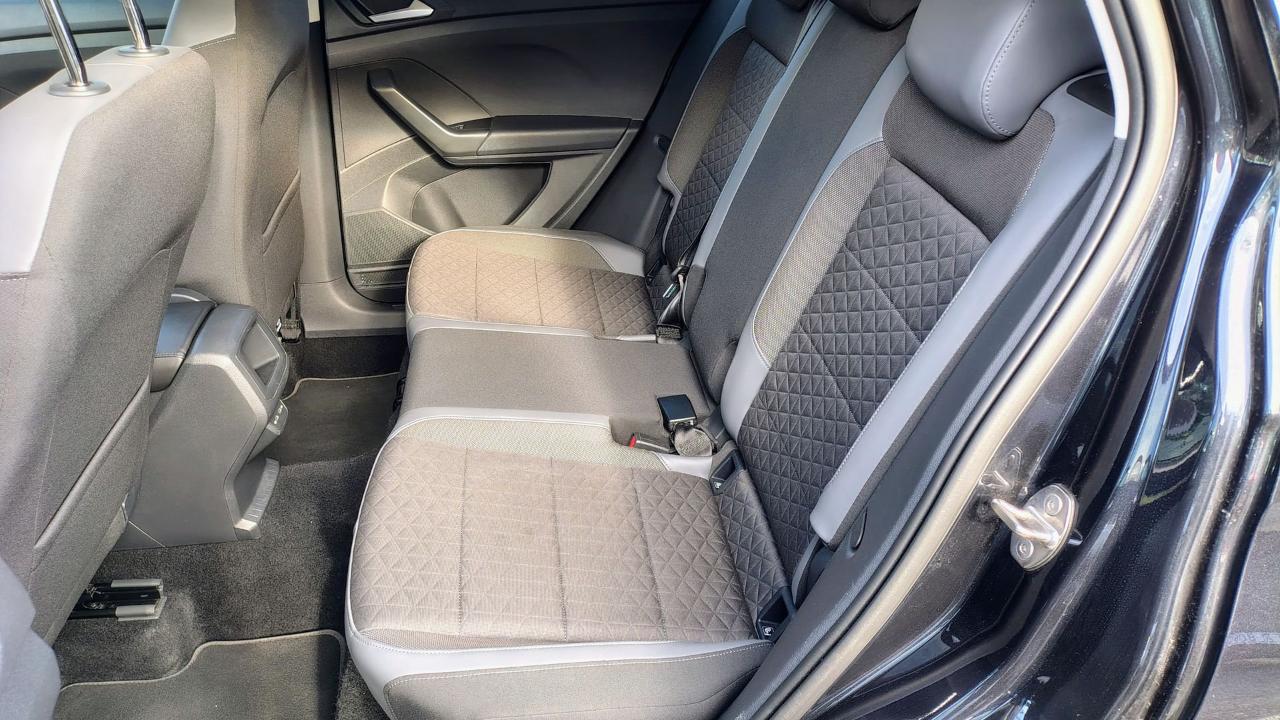 Volkswagen Volkswagen T-Cross usata 2