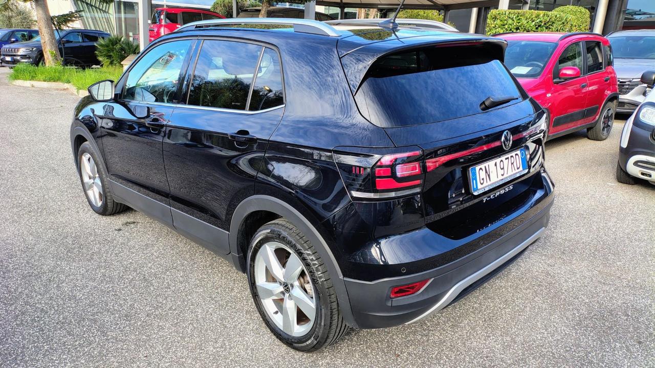 Volkswagen Volkswagen T-Cross usata 10