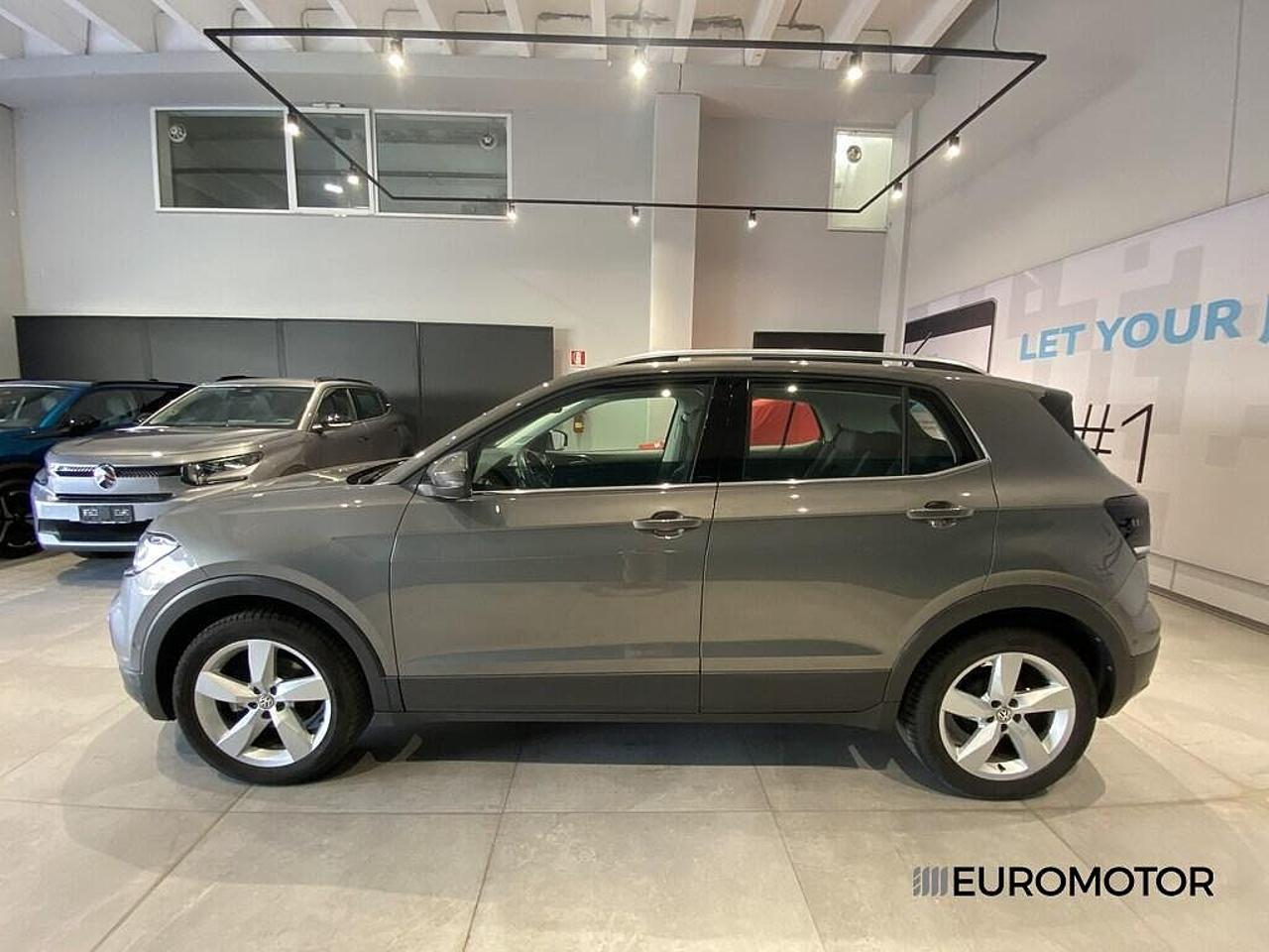 Volkswagen Volkswagen T-Cross usata 2
