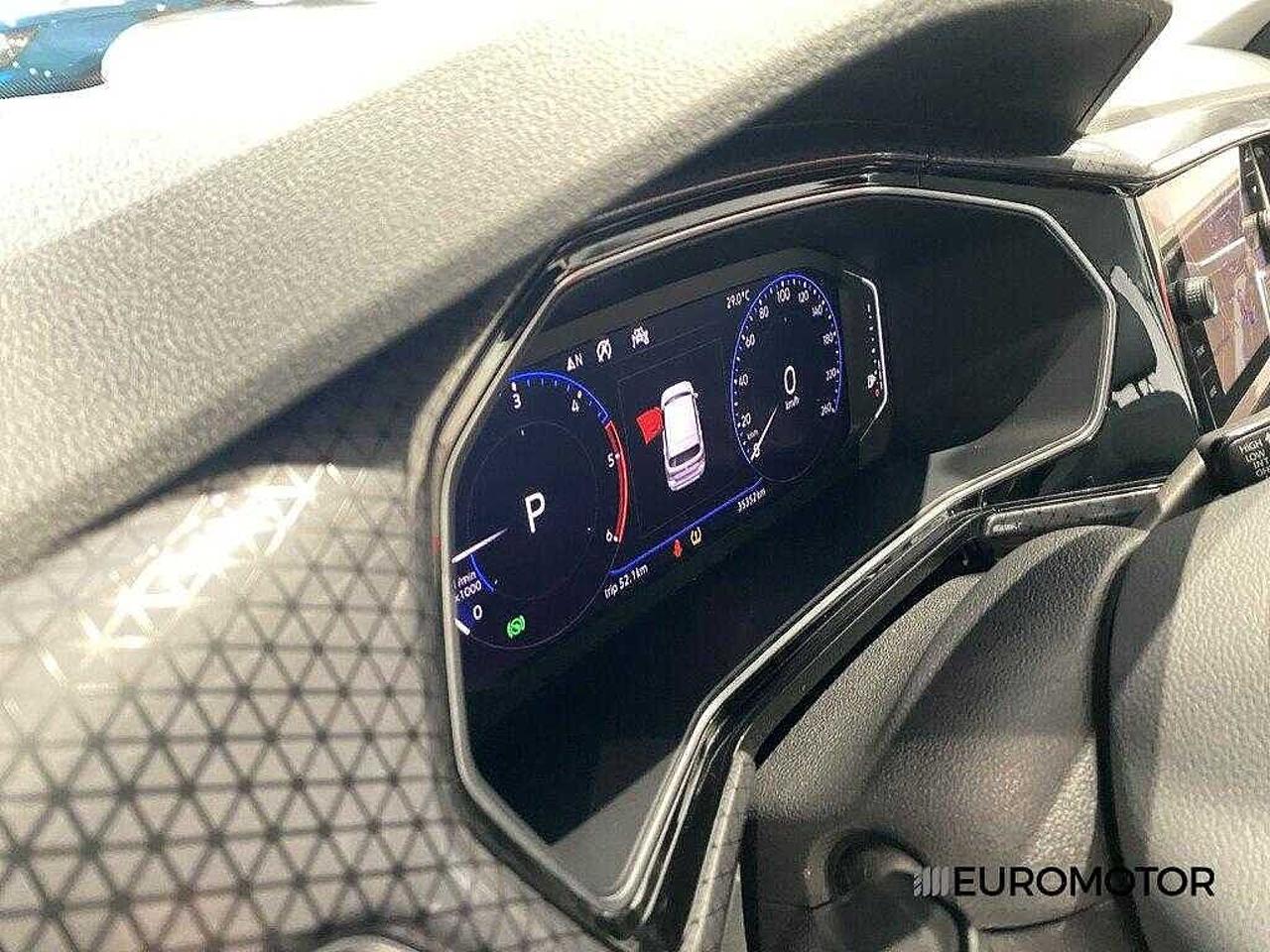 Volkswagen Volkswagen T-Cross usata 4