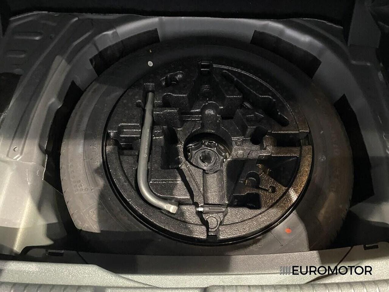 Volkswagen Volkswagen T-Cross usata 9