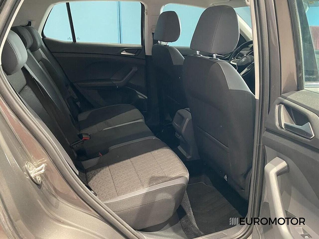 Volkswagen Volkswagen T-Cross usata 10
