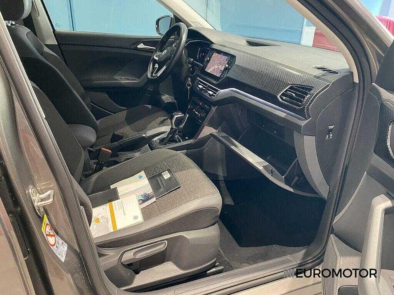 Volkswagen Volkswagen T-Cross usata 15