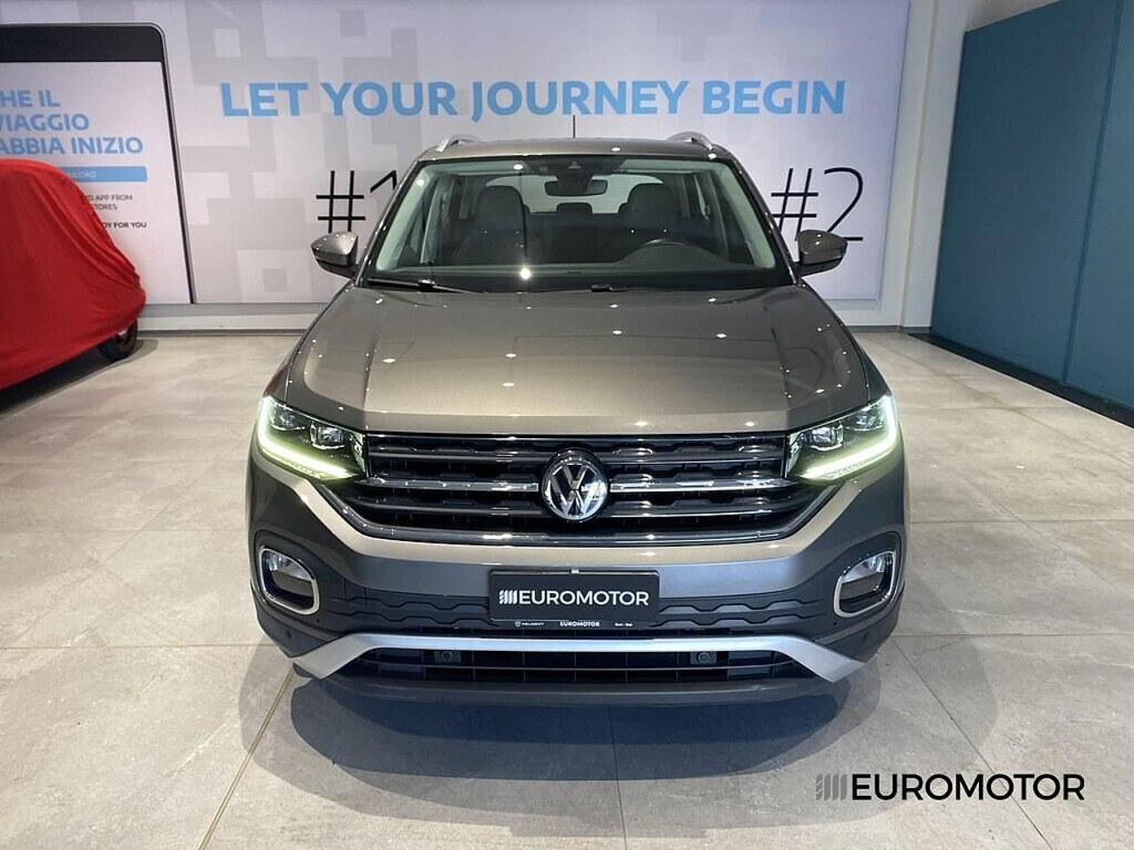 Volkswagen Volkswagen T-Cross usata 18