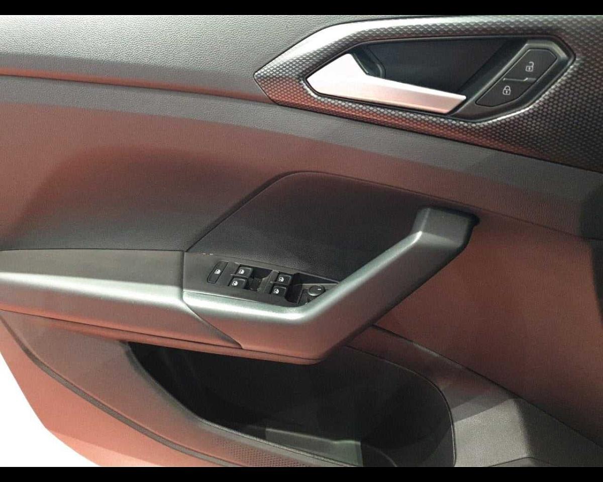 Volkswagen Volkswagen T-Cross usata 7