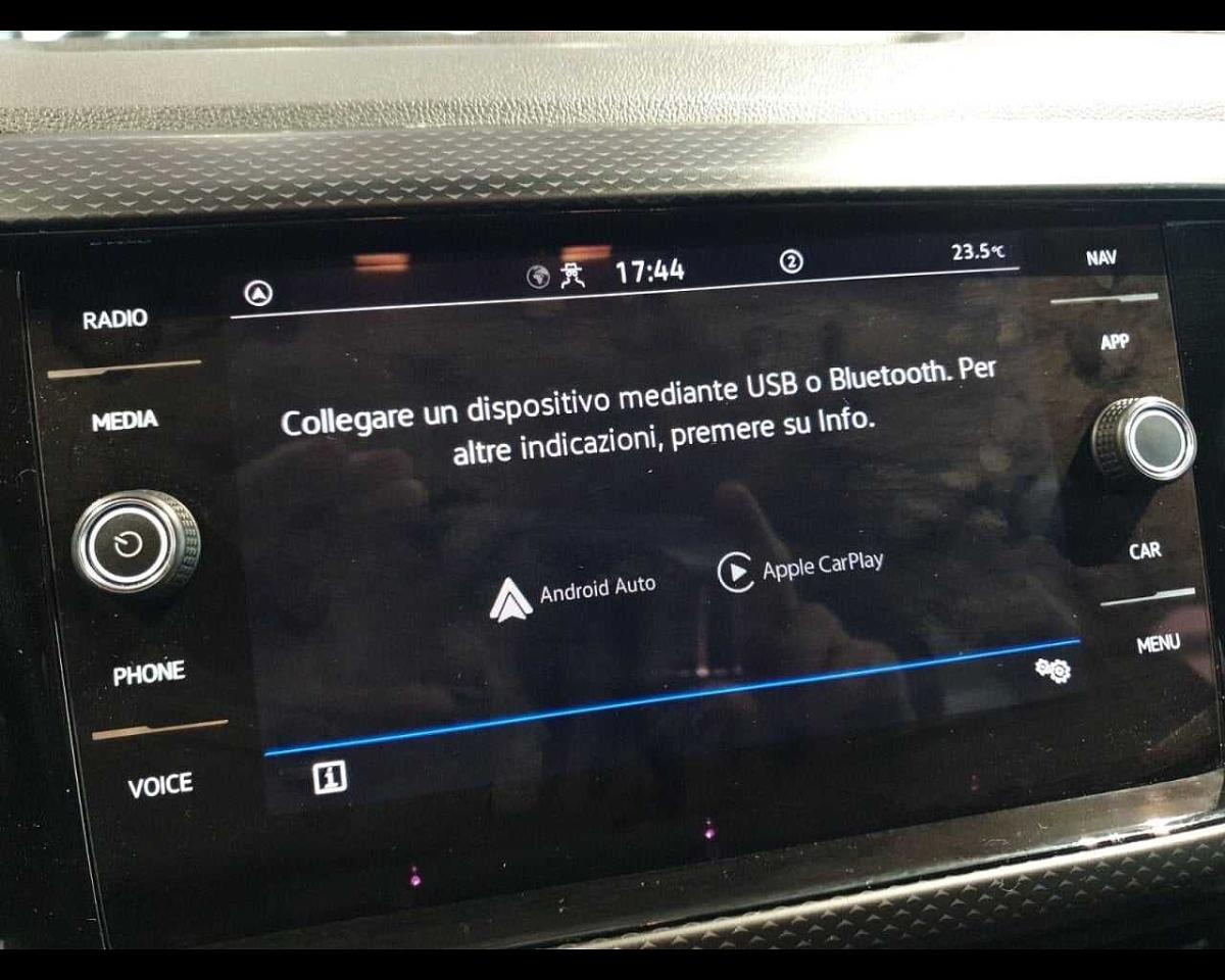 Volkswagen Volkswagen T-Cross usata 12