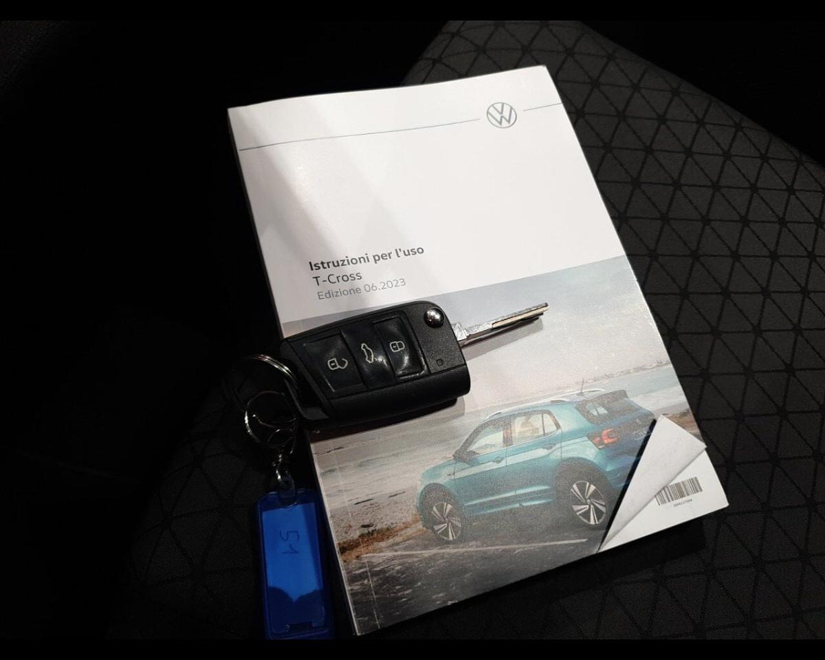 Volkswagen Volkswagen T-Cross usata 15