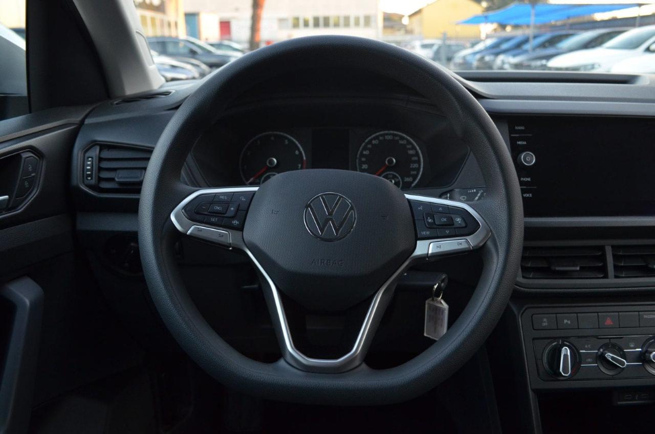 Volkswagen Volkswagen T-Cross usata 1