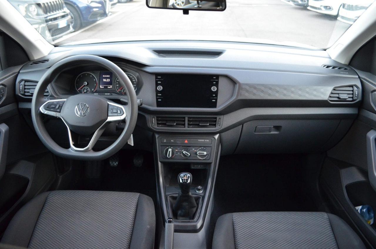 Volkswagen Volkswagen T-Cross usata 2