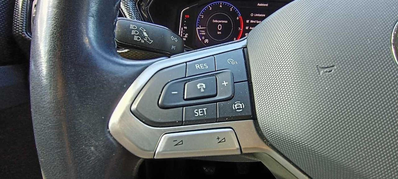 Volkswagen Volkswagen T-Cross usata 9