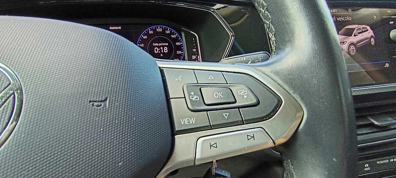 Volkswagen Volkswagen T-Cross usata 10