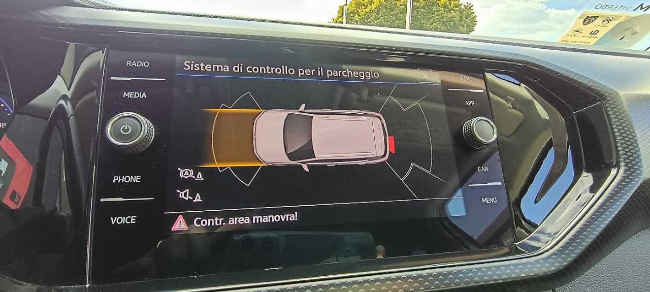 Volkswagen Volkswagen T-Cross usata 18