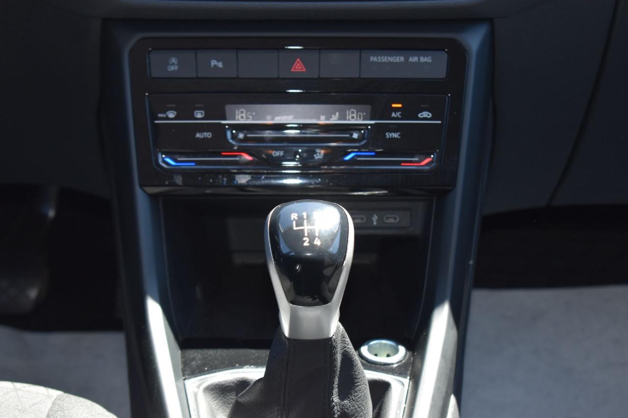 Volkswagen Volkswagen T-Cross usata 3