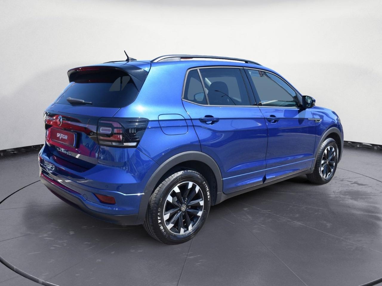 Volkswagen Volkswagen T-Cross usata 16