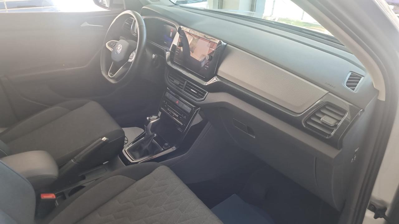 Volkswagen Volkswagen T-Cross usata 4