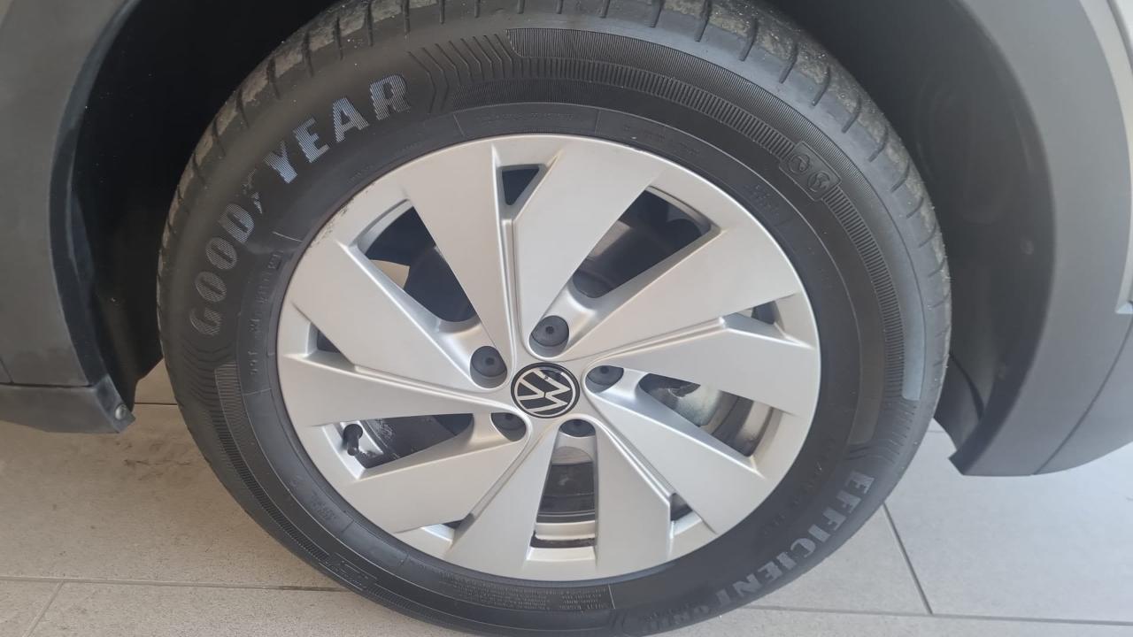 Volkswagen Volkswagen T-Cross usata 9