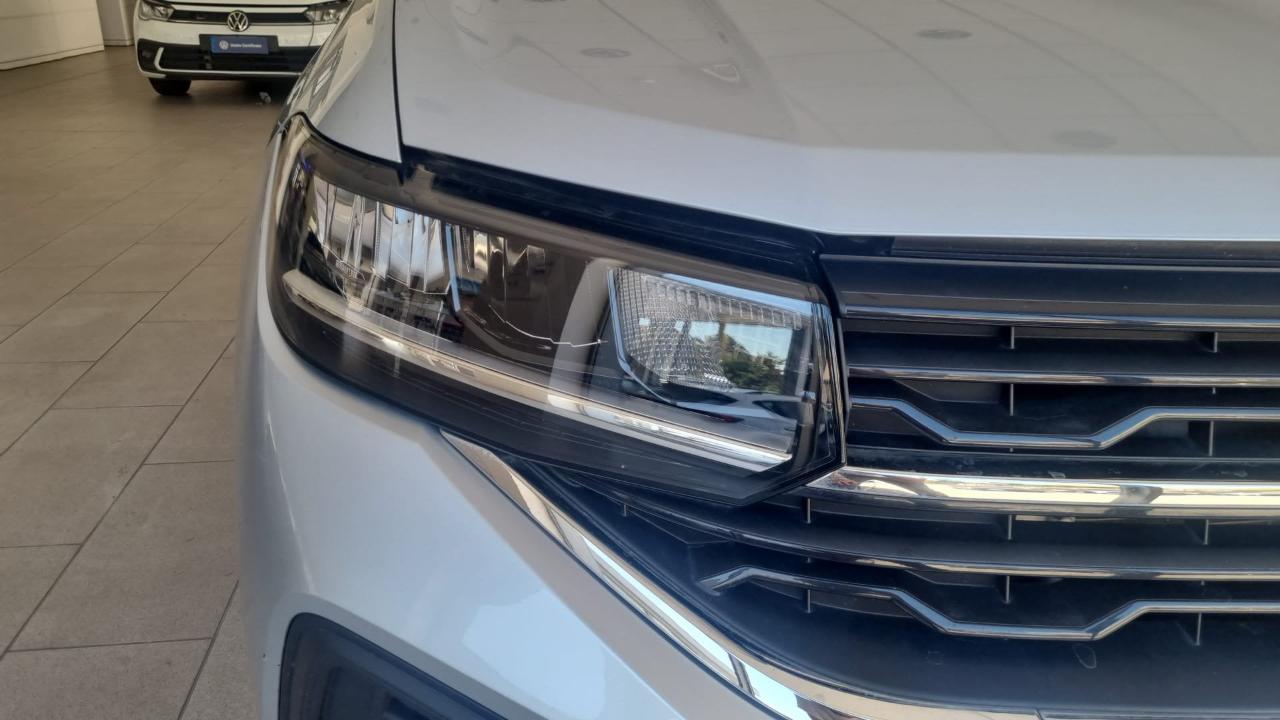 Volkswagen Volkswagen T-Cross usata 16