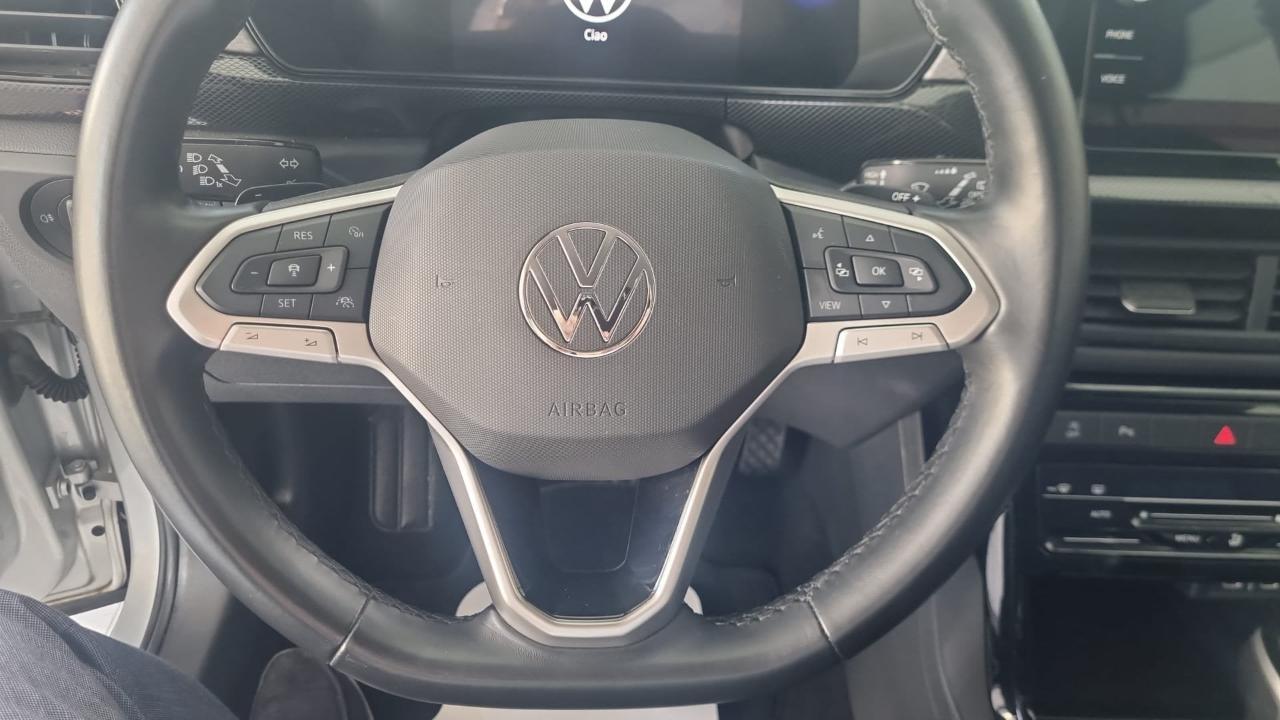 Volkswagen Volkswagen T-Cross usata 19