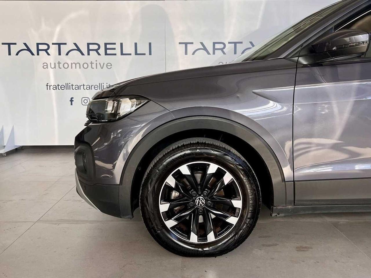 Volkswagen Volkswagen T-Cross usata 24