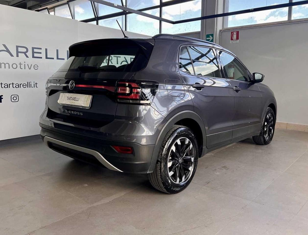 Volkswagen Volkswagen T-Cross usata 27