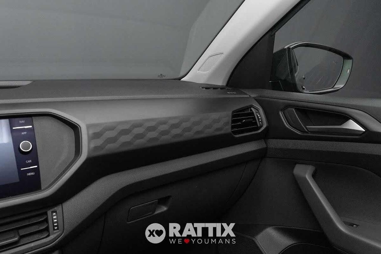 Volkswagen Volkswagen T-Cross usata 17