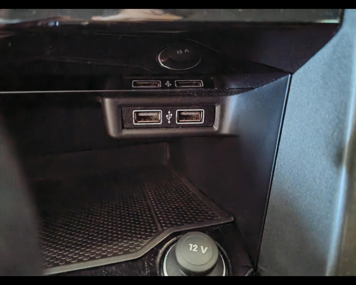 Volkswagen Volkswagen T-Roc usata, con Xenon-led