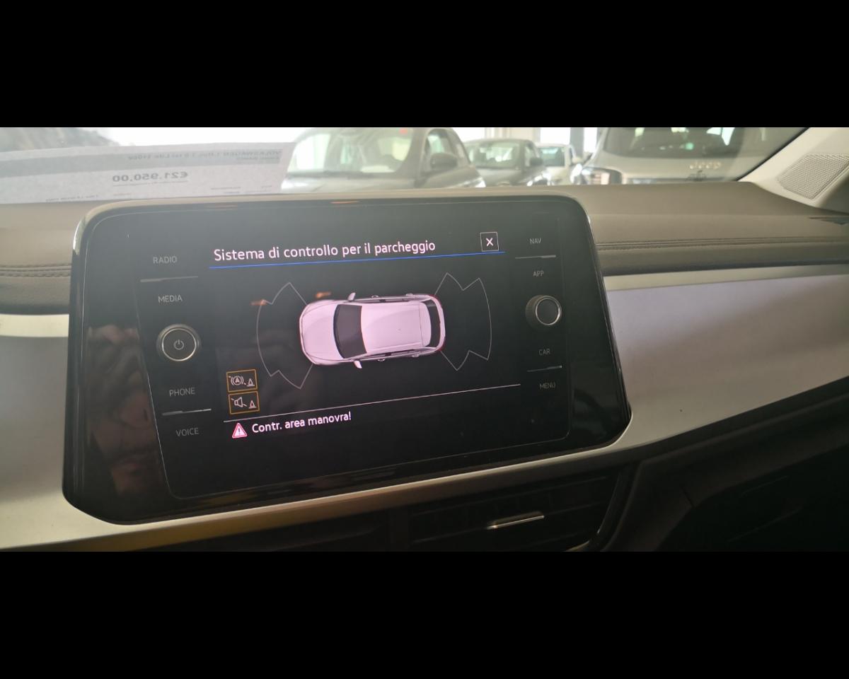 Volkswagen Volkswagen T-Roc usata 17