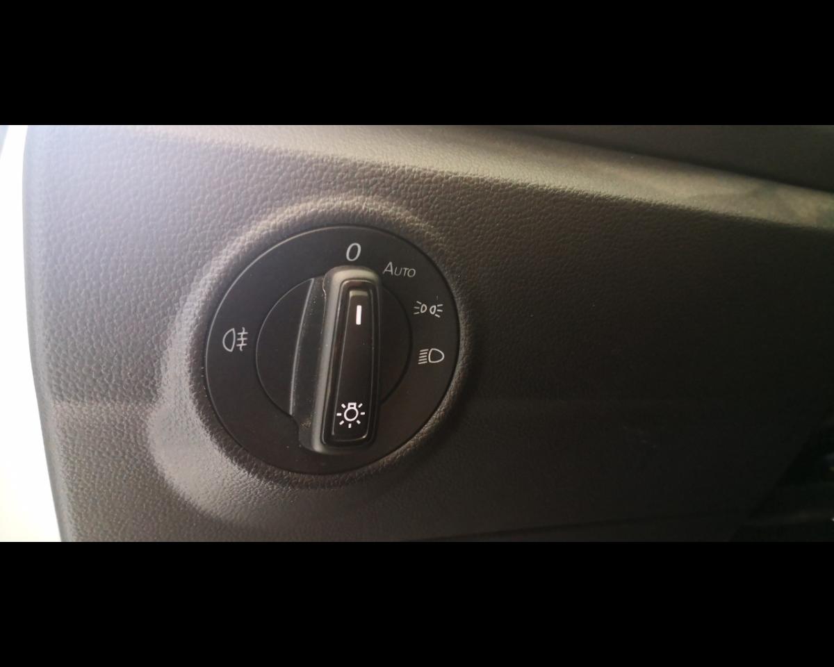 Volkswagen Volkswagen T-Roc usata 23