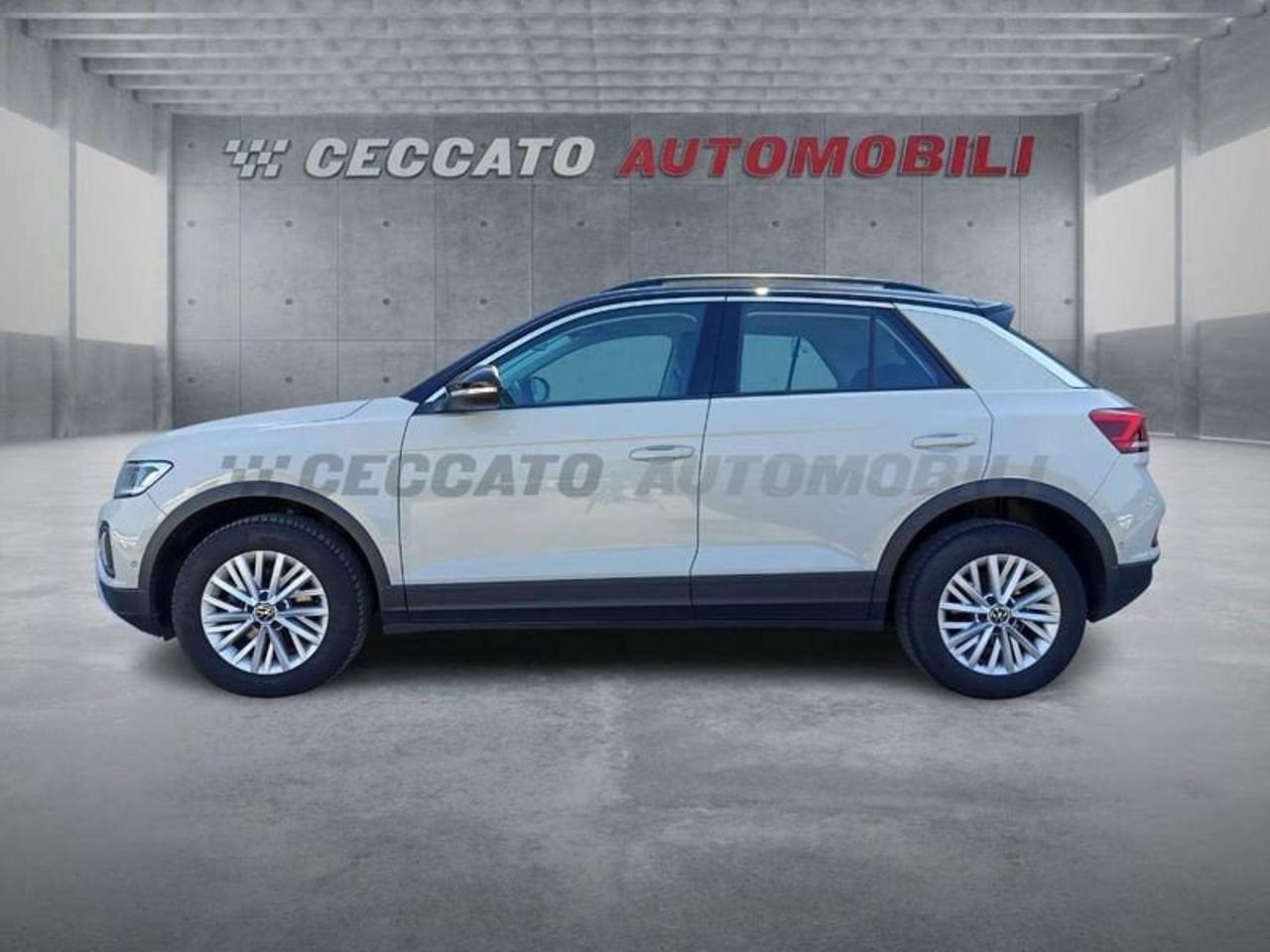 Volkswagen Volkswagen T-Roc usata 11