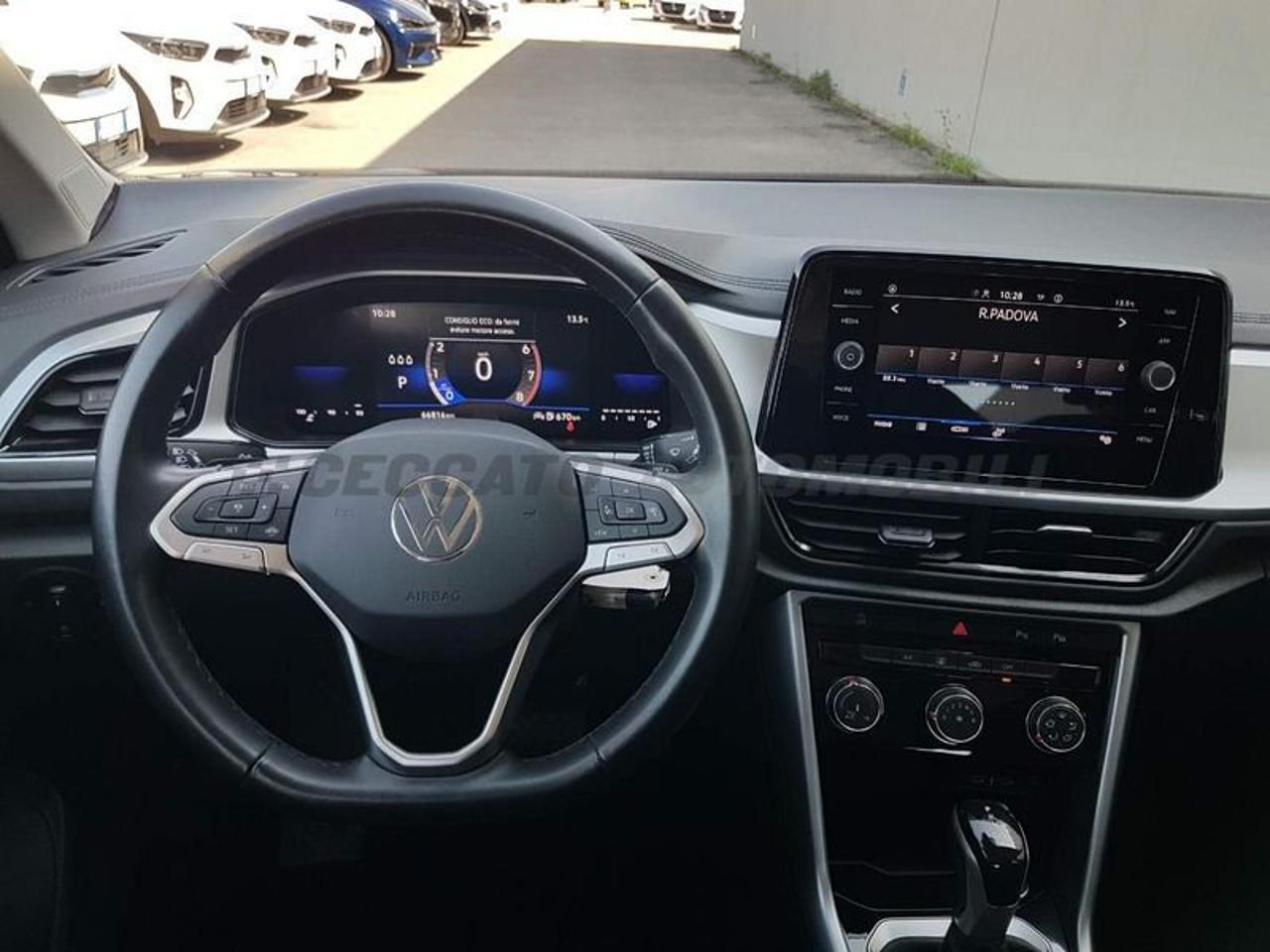 Volkswagen Volkswagen T-Roc usata 22